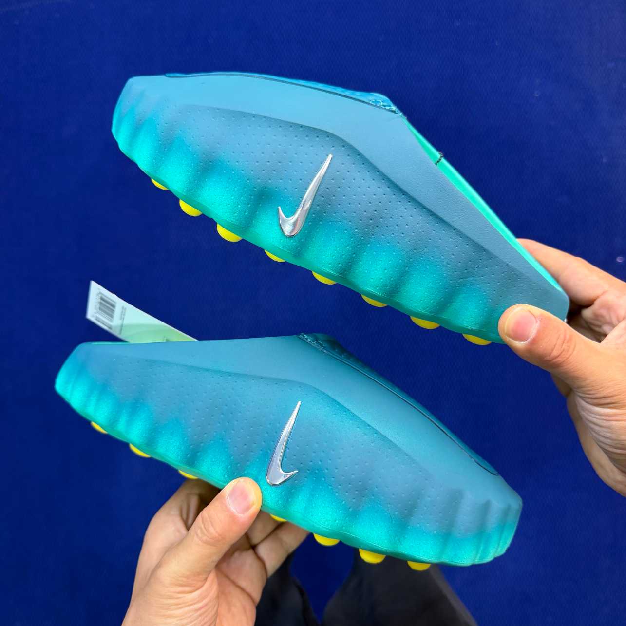 Nike Teal Comfort Slides – Fresh & Stylish