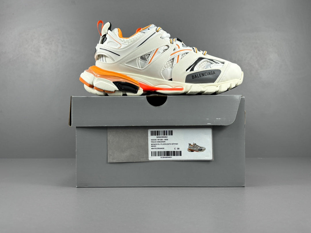 Balenciaga White & Orange Track Sneakers ๐งก๐ค๐