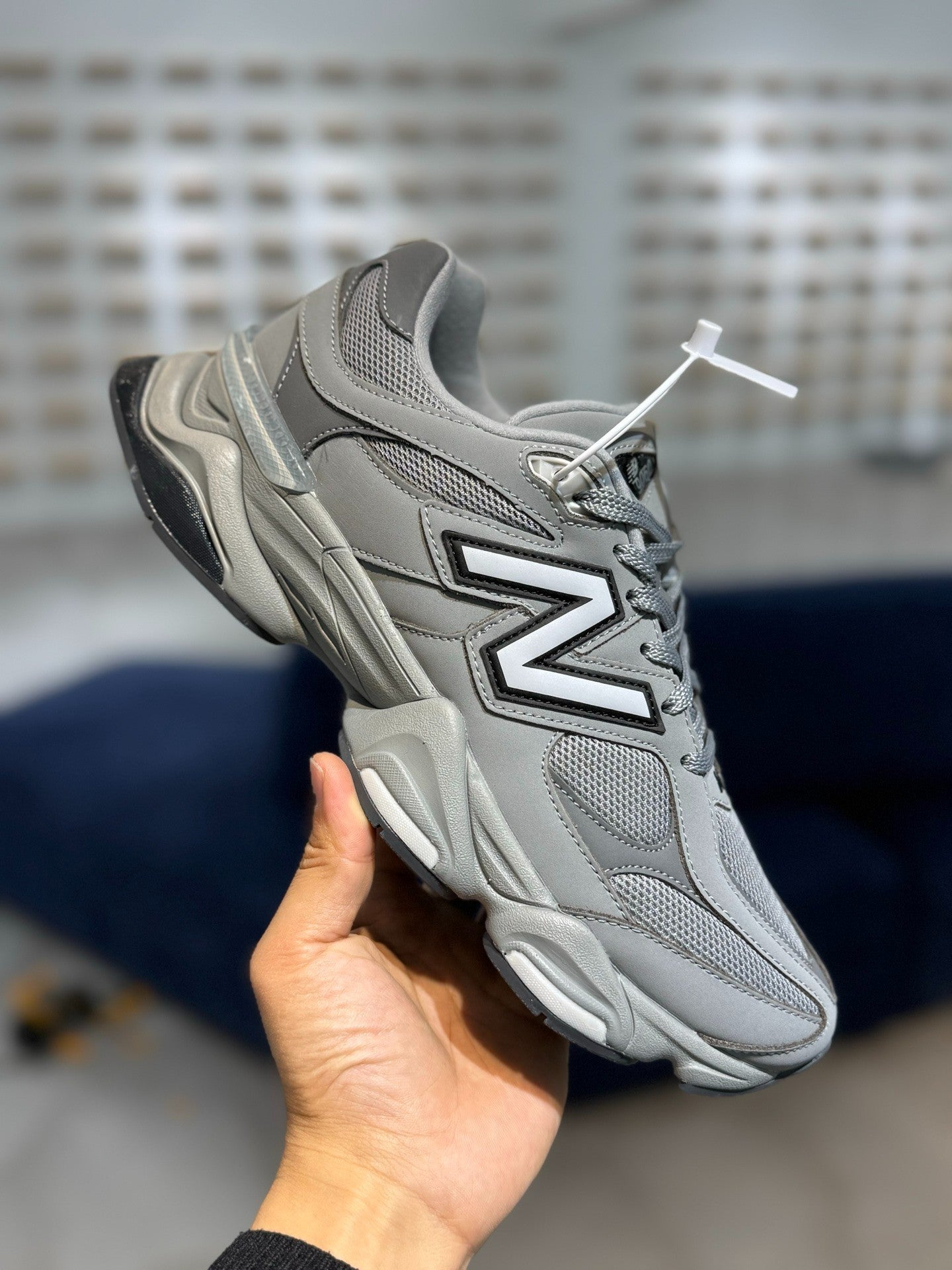 New Balance Grey Chunky Sneakers – Modern Comfort & Street Style