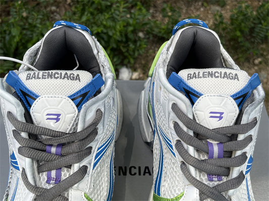 **Title:** Balenciaga Runner White Blue Green Sneakers ๐โจ
โก๐๐๐