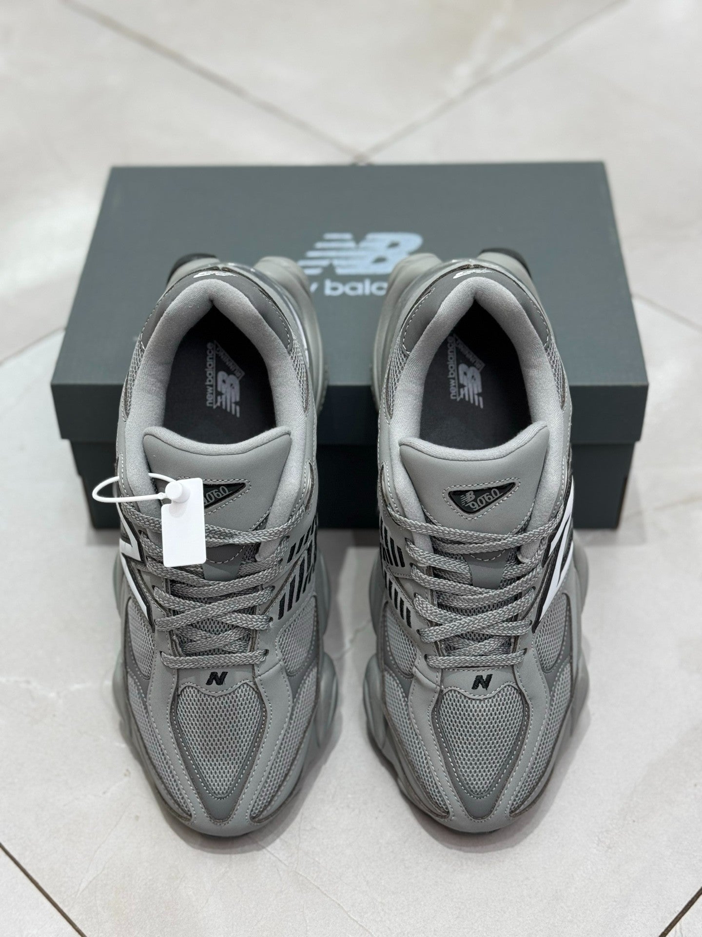 New Balance Grey Chunky Sneakers – Modern Comfort & Street Style