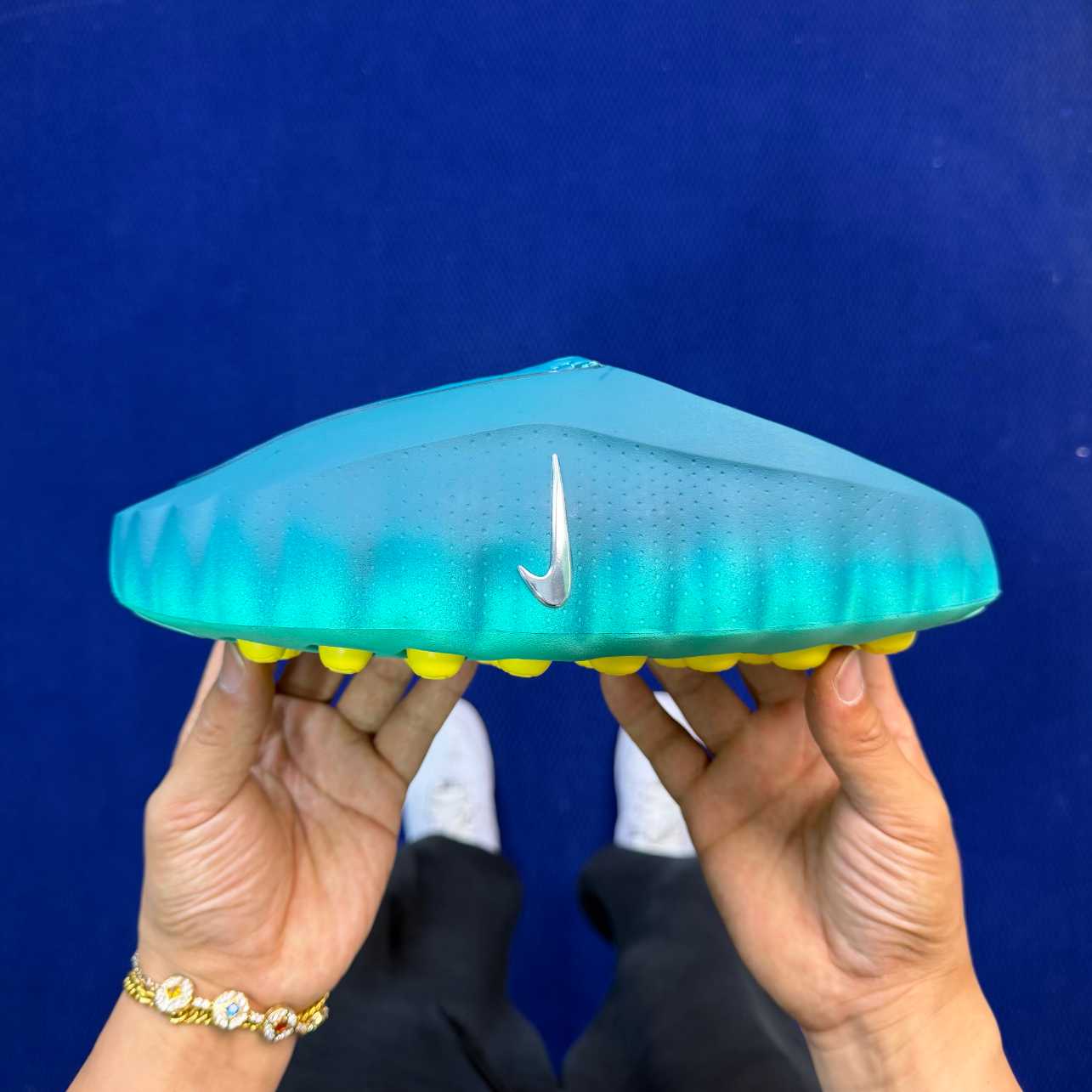 Nike Teal Comfort Slides – Fresh & Stylish