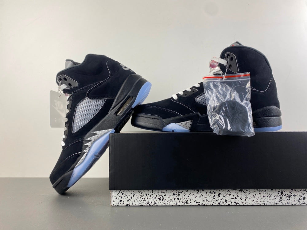 Air Jordan 5 Retro Black Metallic – Black Classic Premium Sneakers with Icy Sole