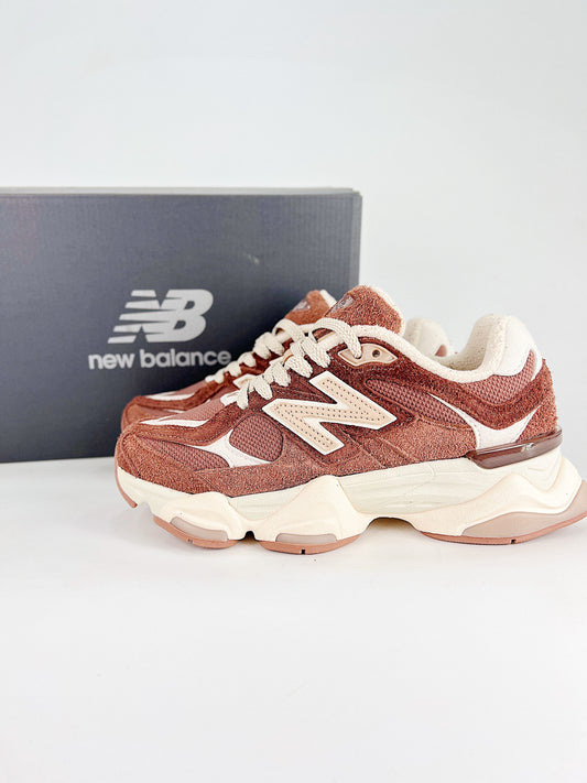 New Balance Chunky Brown & Cream Sneakers