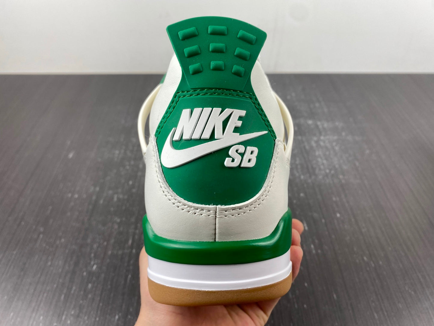 Air Jordan 4 Retro SB Pine Green – White & Green Premium Basketball Sneakers