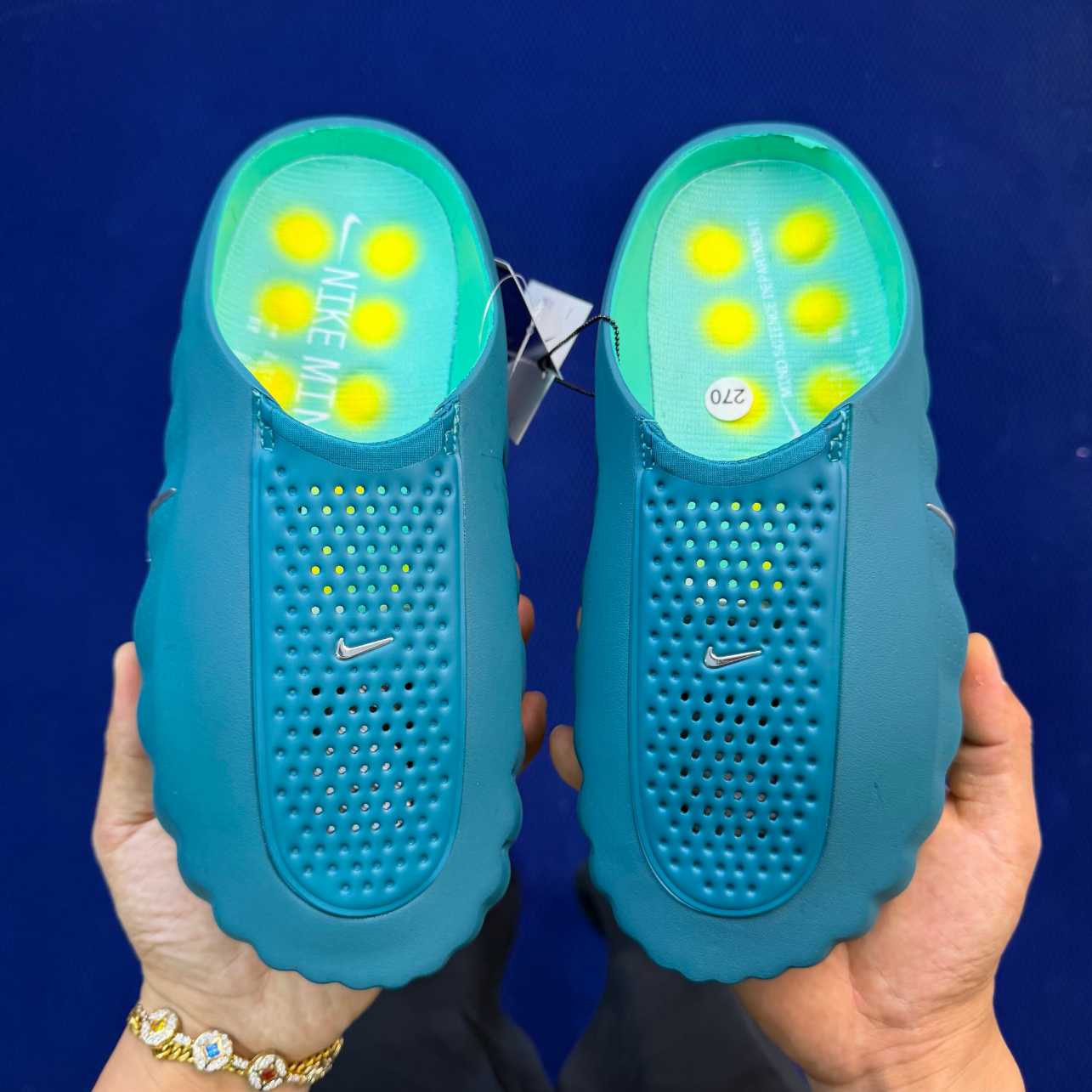 Nike Teal Comfort Slides – Fresh & Stylish