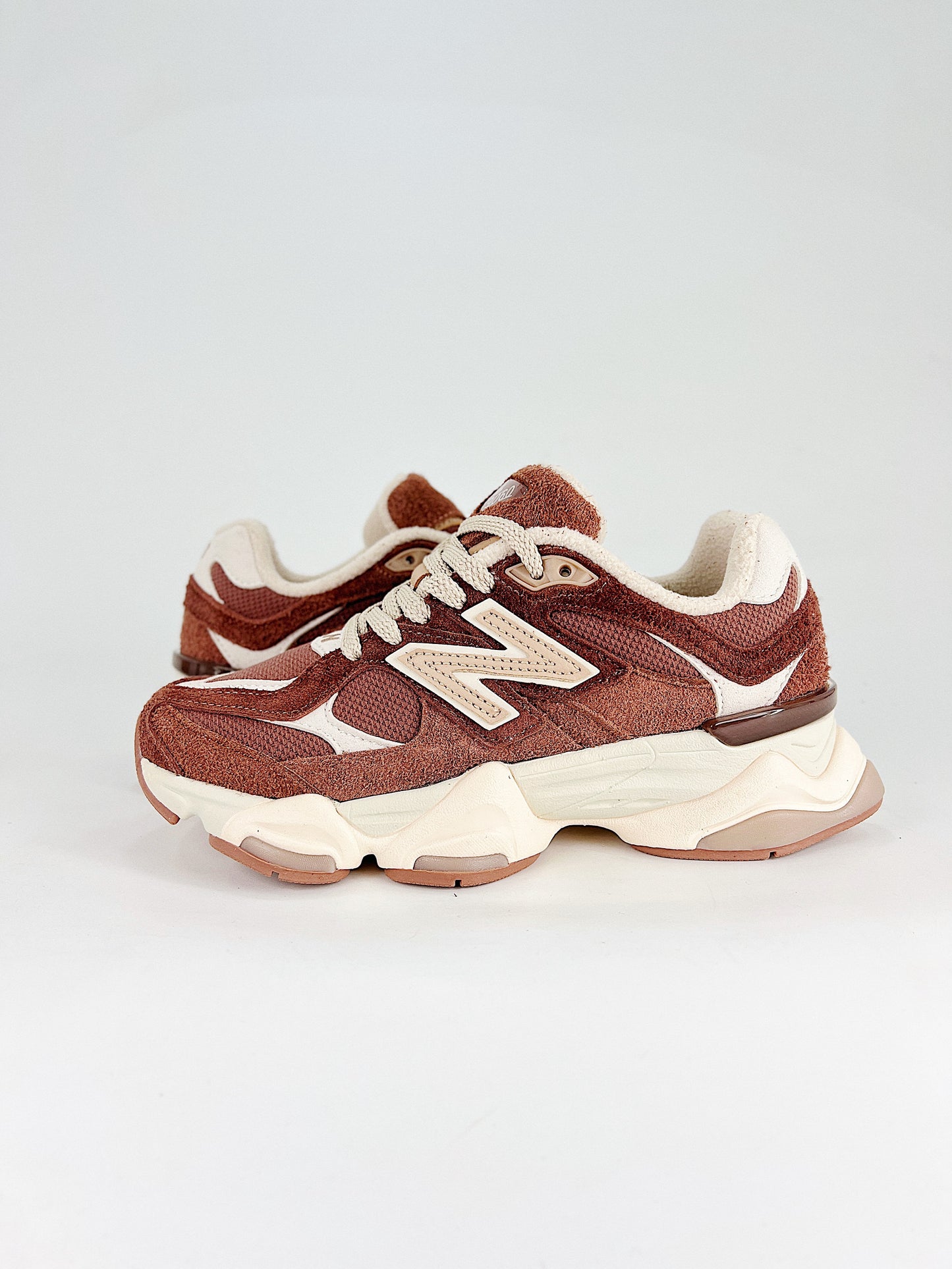 New Balance Chunky Brown & Cream Sneakers
