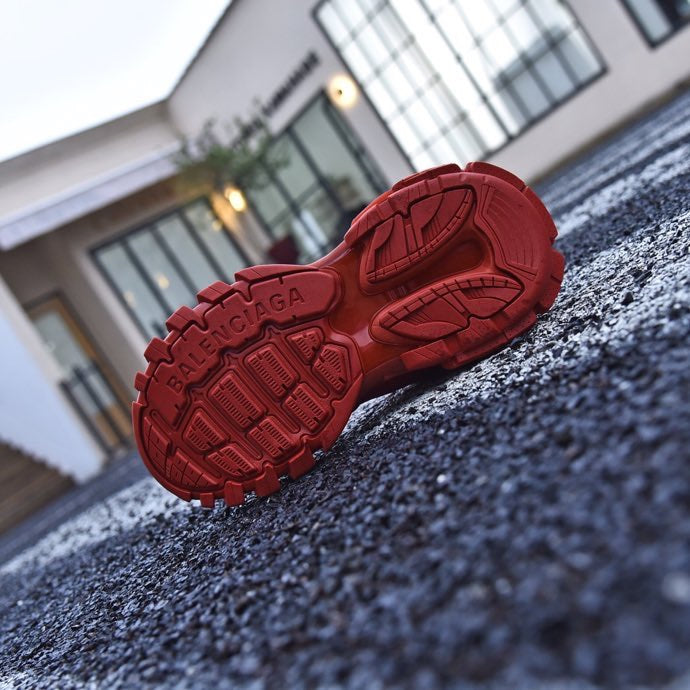 Balenciaga Red Sneakers – Bold Luxury Streetwear Style 👟🔥