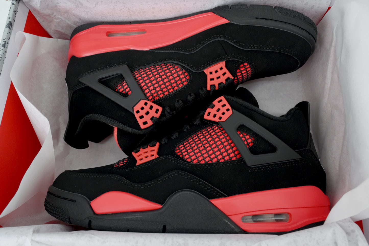 Air Jordan 4 Black & Red “Infrared” – Iconic Street Heat 🔥👟