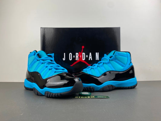 Blue & Black Jordan 11 Sneakers 💙🖤