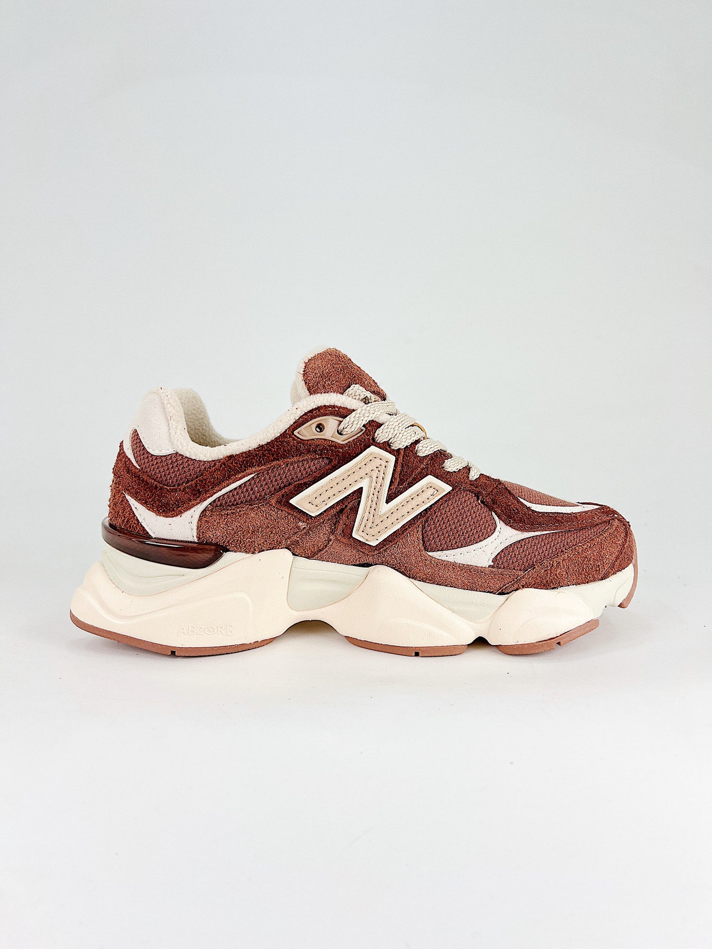 New Balance Chunky Brown & Cream Sneakers