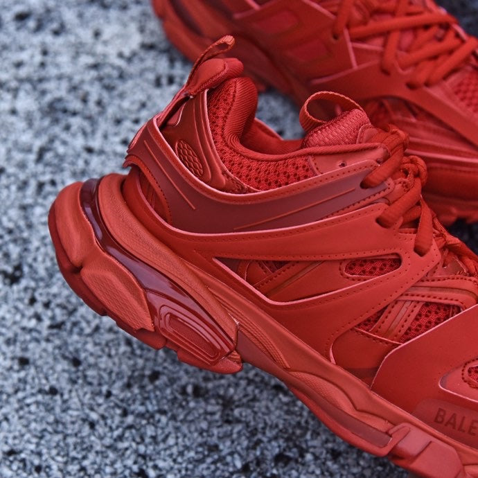Balenciaga Red Sneakers – Bold Luxury Streetwear Style 👟🔥