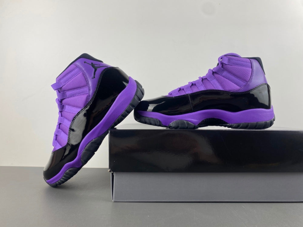 Purple & Black Jordan 11 Sneakers 💜🖤