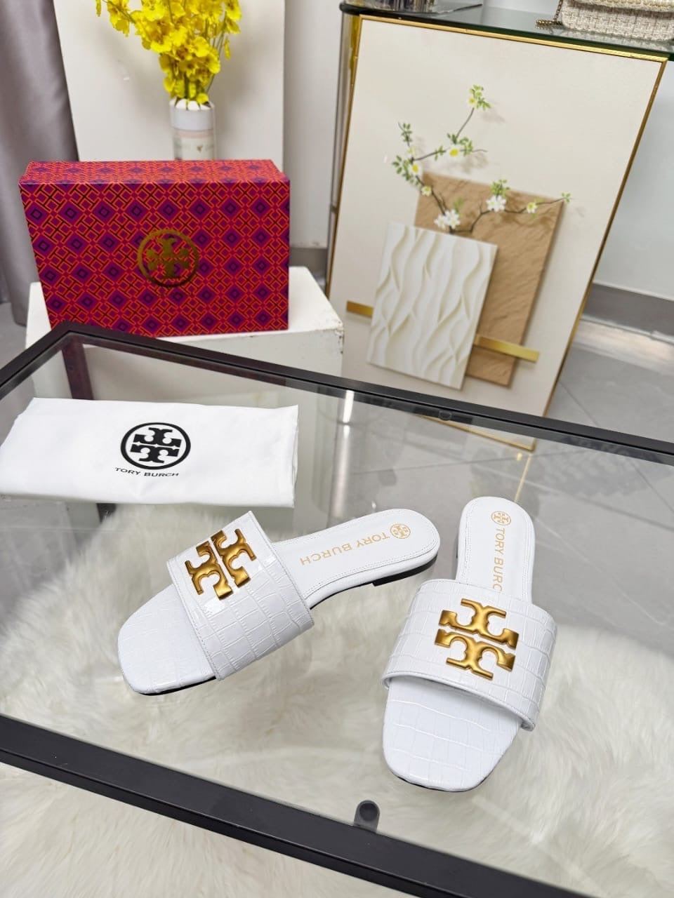 Elegant White Tory Burch Luxury Slides 🤍✨