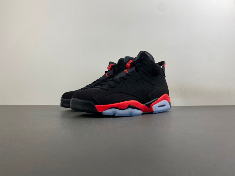 Black & Red Jordan 6 Sneakers ❤️🖤