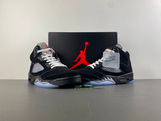 Air Jordan 5 Retro Black Metallic – Black Classic Premium Sneakers with Icy Sole
